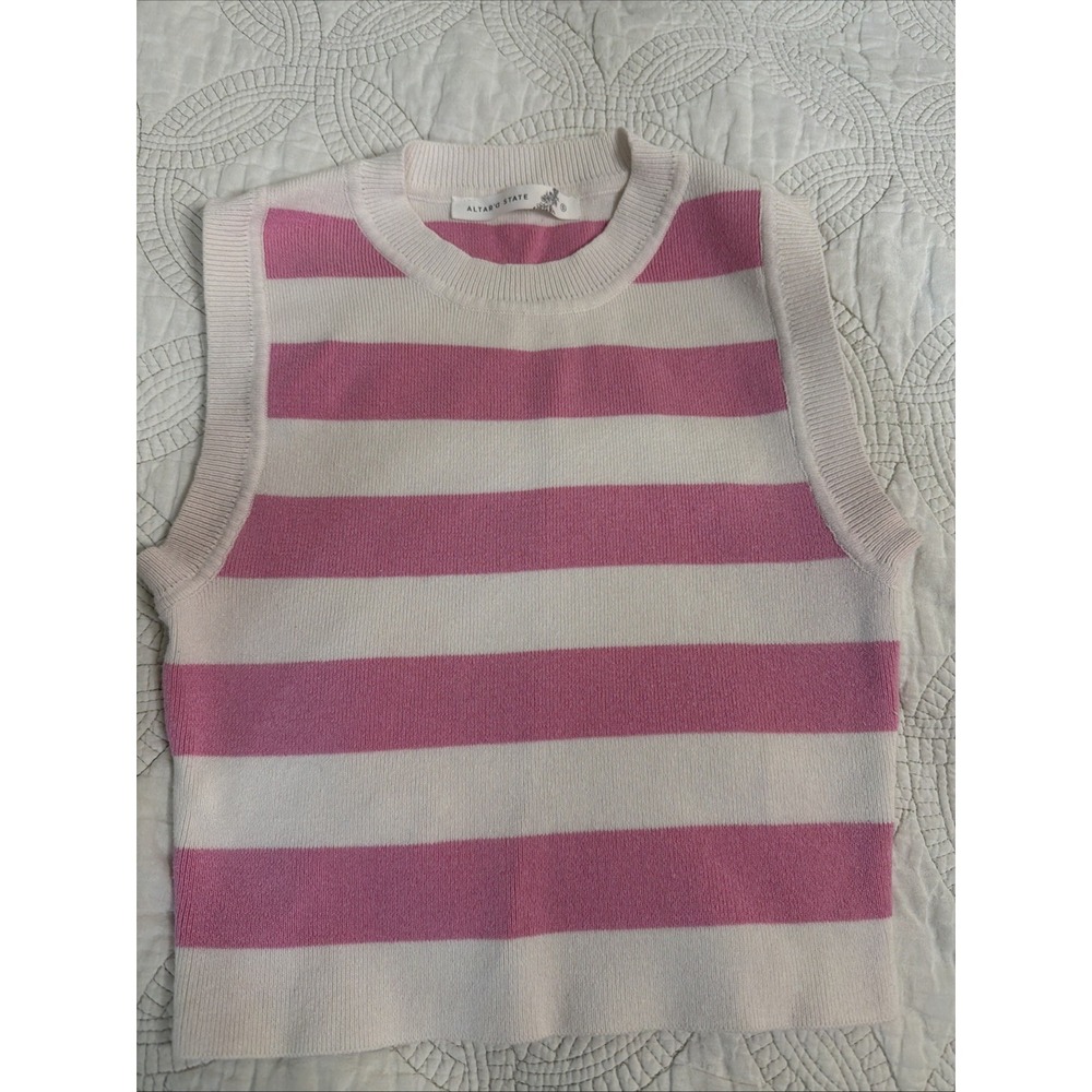 Altar'd State Sz SMALL Pink Striped Knit Sleeveless Tank Top Cropped Shirt